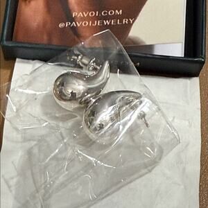 PAVOI teardrop hoop earrings Hypoallergenic; nickel, lead, and cadmium free NEW